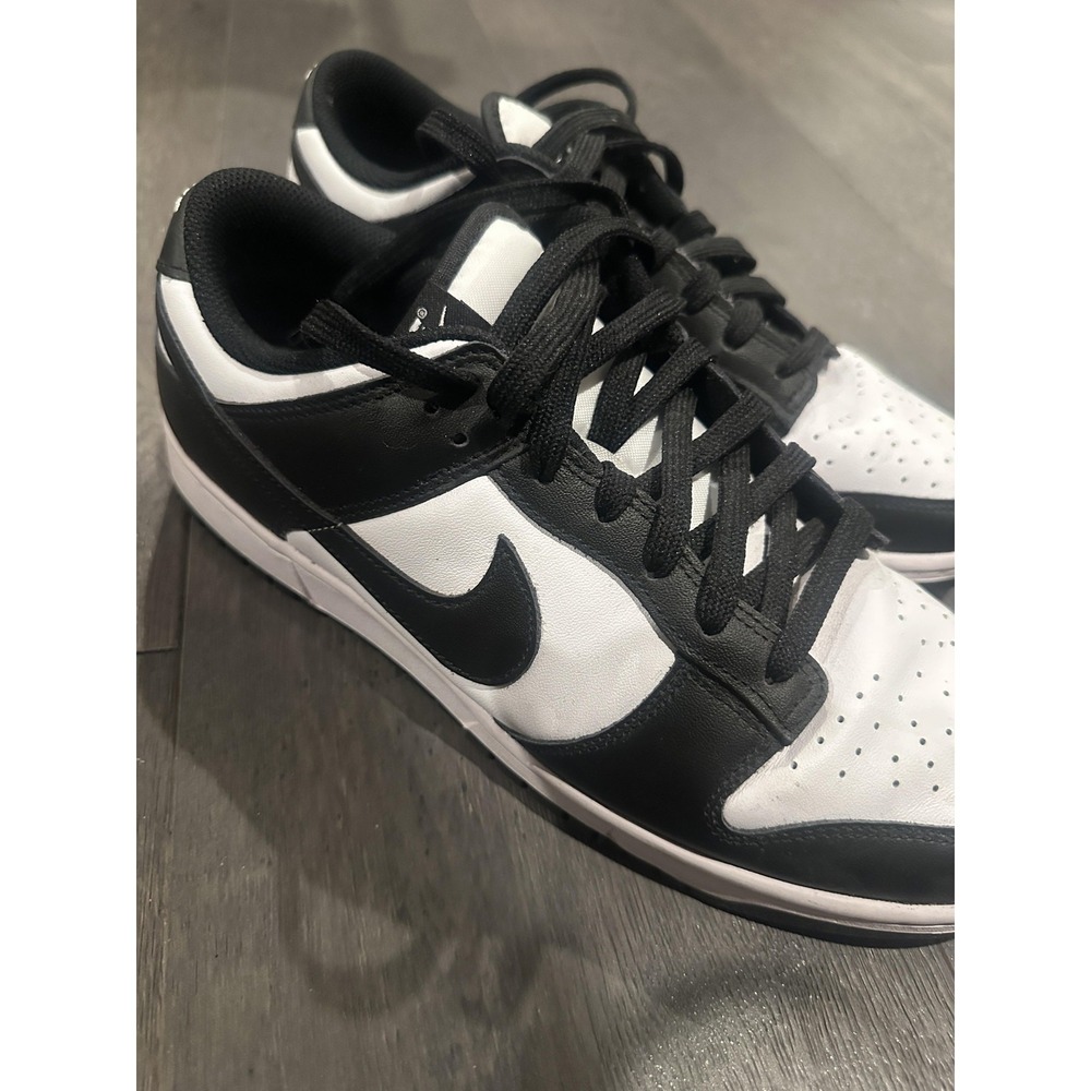 Nike Dunk Low Shoes Womens Size‎ 12 Black White Panda Retro Sneakers DD1503-101